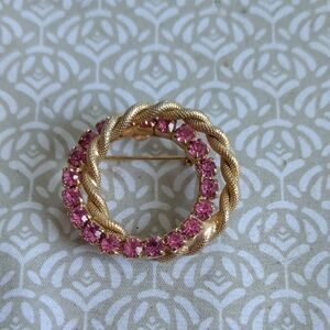 Elegant Gold and Pink Brooch